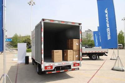 歐馬可X小輕卡 城市貨運的高效"戰(zhàn)斗機"