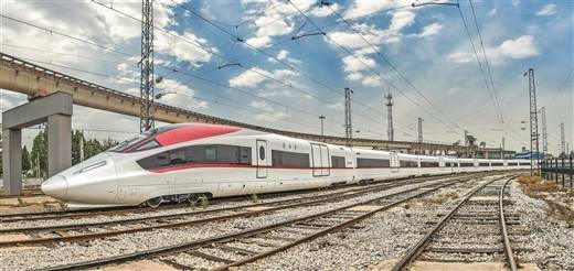 時速350公里高速貨運動車組下線